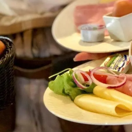 Grand Cafe Bernhard Nocleg ze śniadaniem Venlo