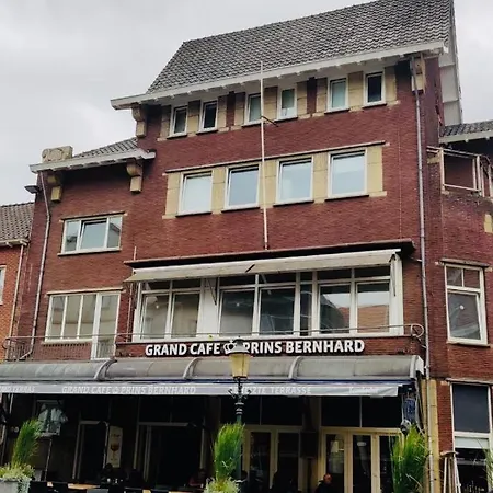 Grand Café Bernhard Bed and breakfast Venlo