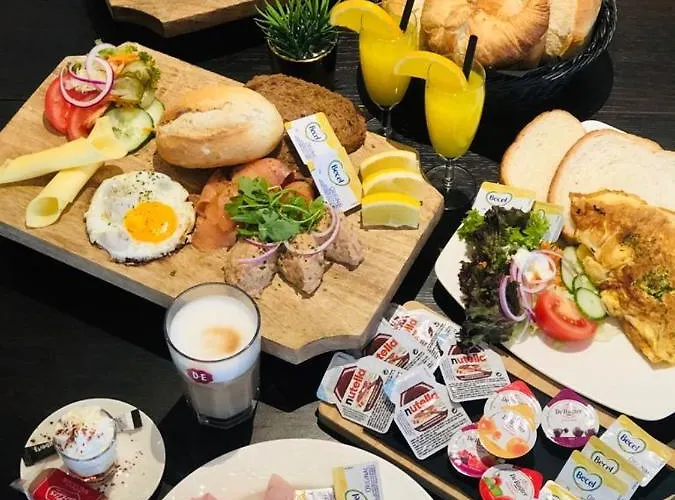 Grand Café Bernhard 3*